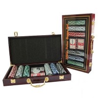 Набор для игры в покер в деревянной коробке на 300 фишек с номиналом